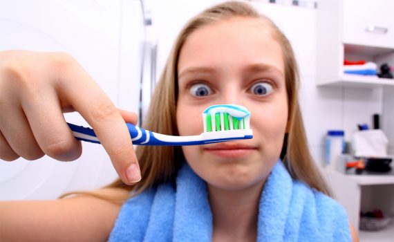 choice-dental-Browns-plains-dentist-Toothbrushing